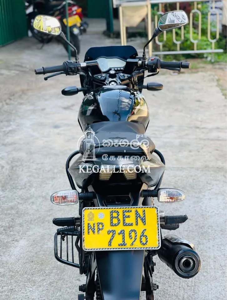 Bajaj Pulsar 150cc Street Bike - Black